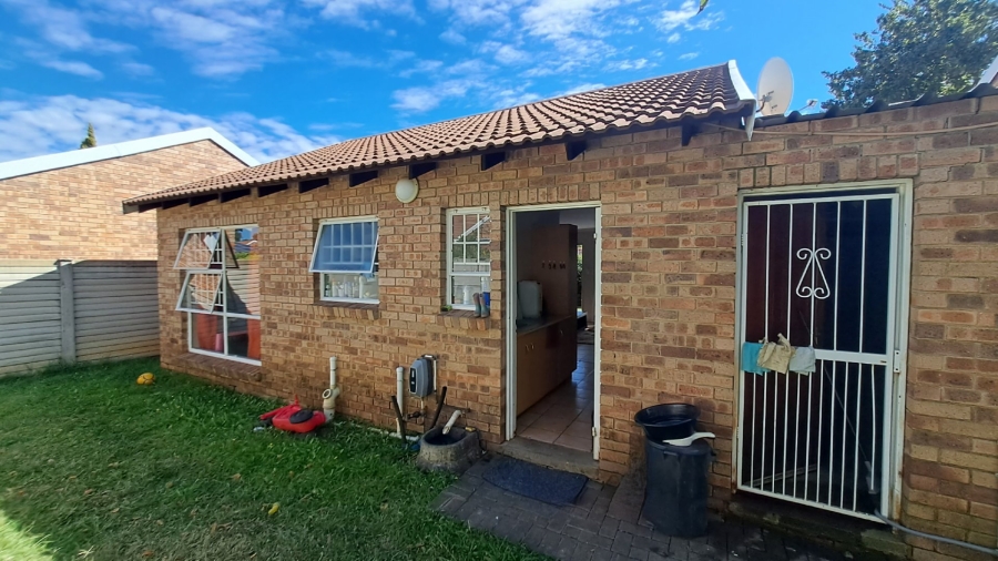 2 Bedroom Property for Sale in Universitas Free State